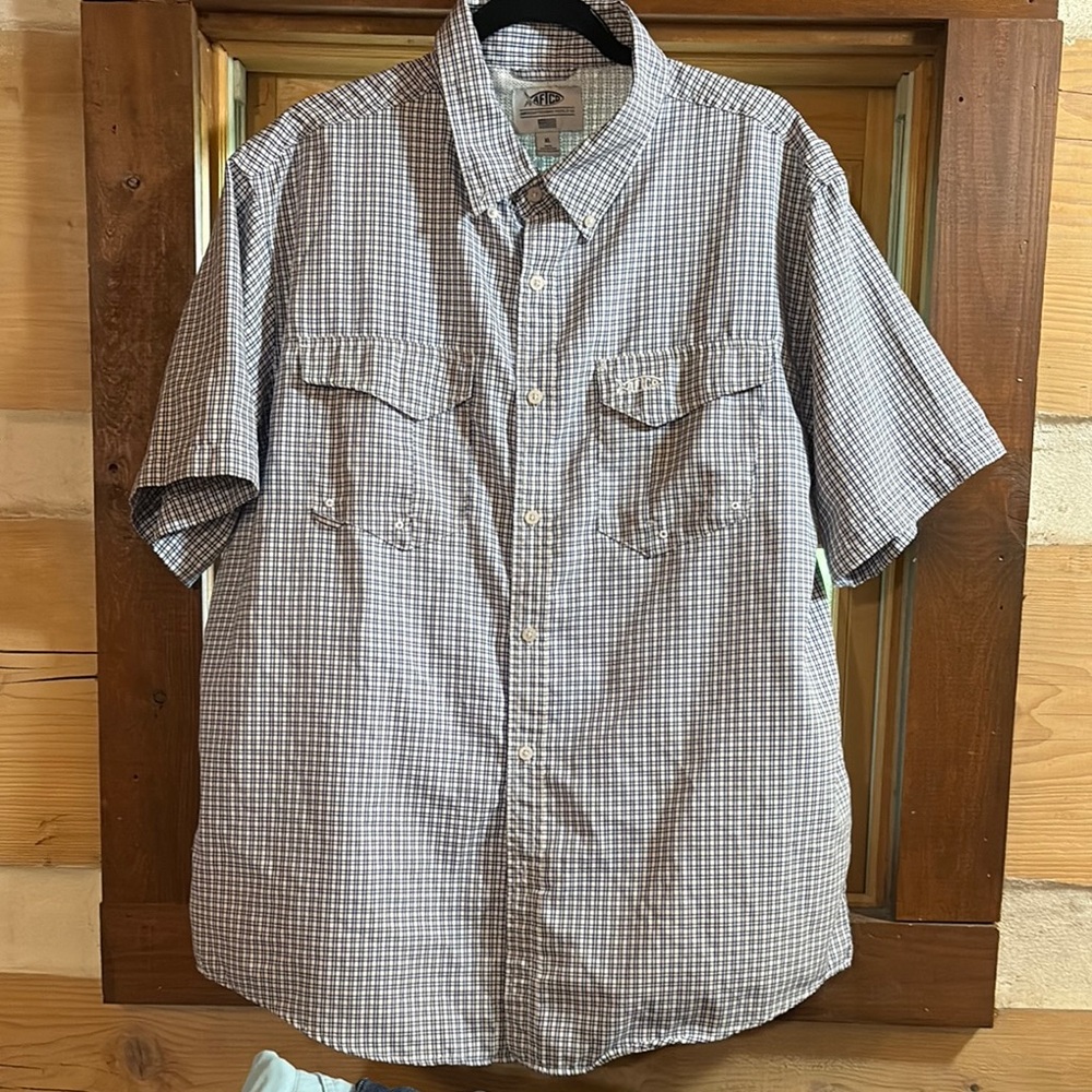 AFTCO Gray Casual Button Down Shirt